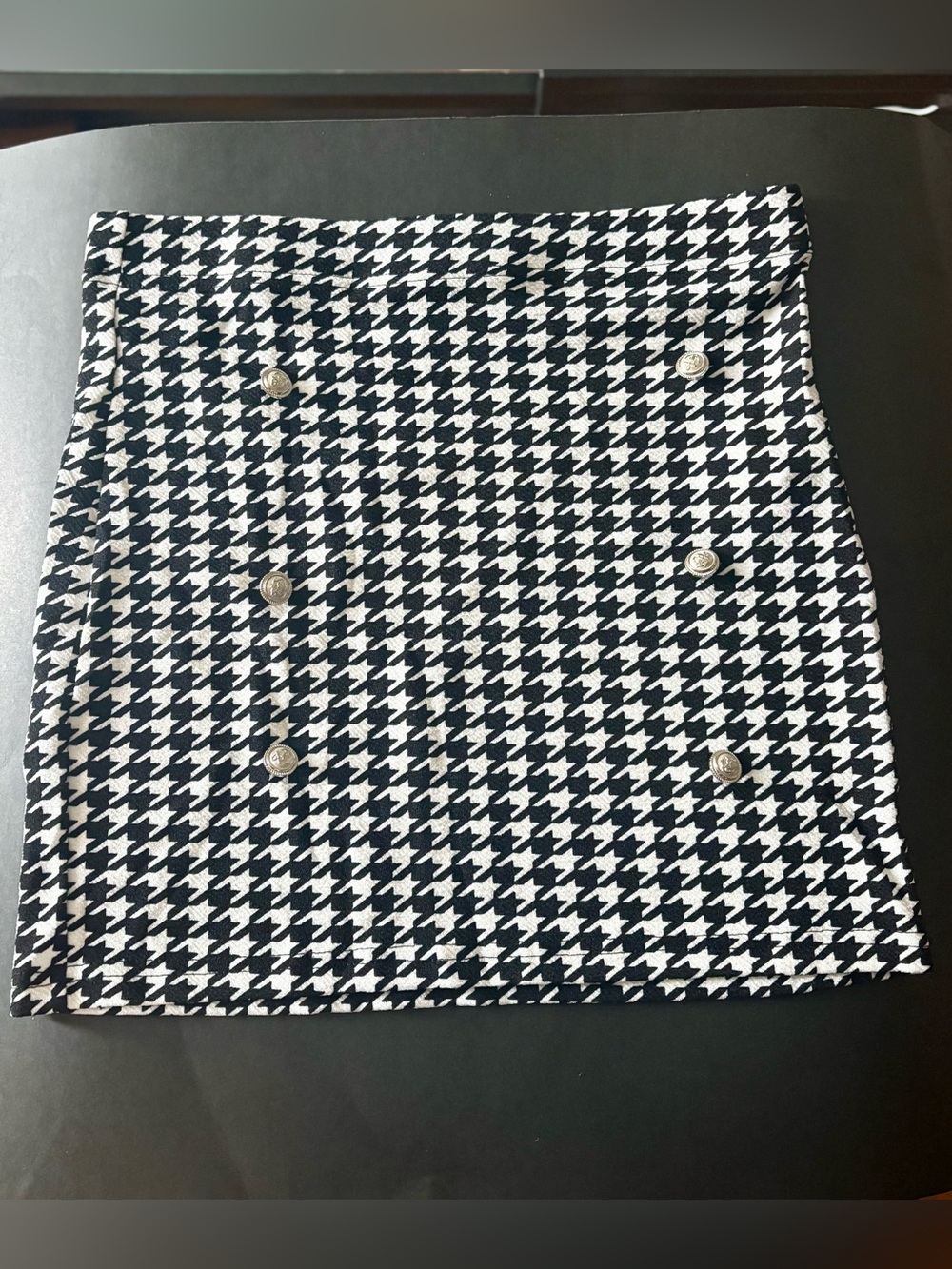 SHEIN Black & White Houndstooth Button-Front Mini Skirt